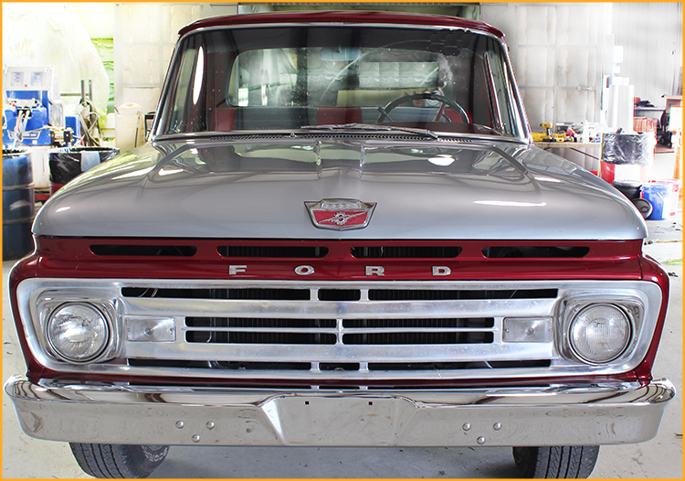 1962 Ford F150 pickup.