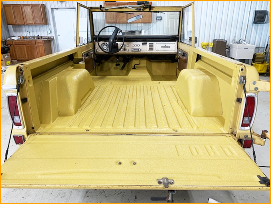 Bed and floor of a 70's Ford Bronco.